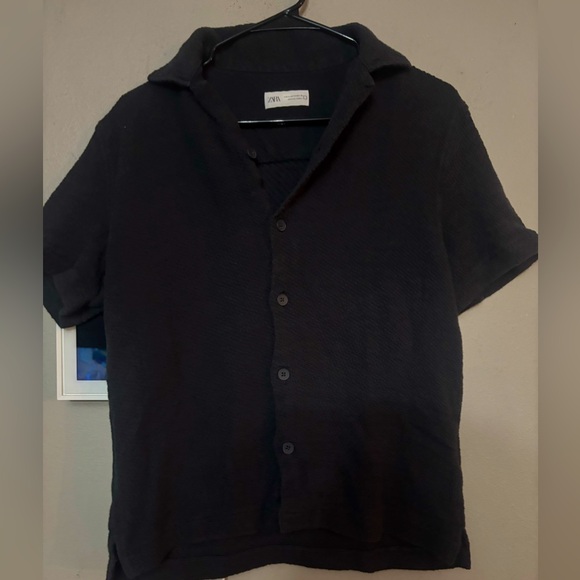 Zara Textured Black Shirt - Picture 1 of 3